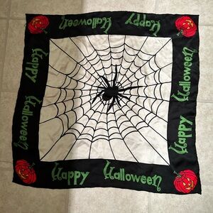 SYMPHONY DESIGNS VTG Silk Halloween scarf. No stains or snags. Tag removed